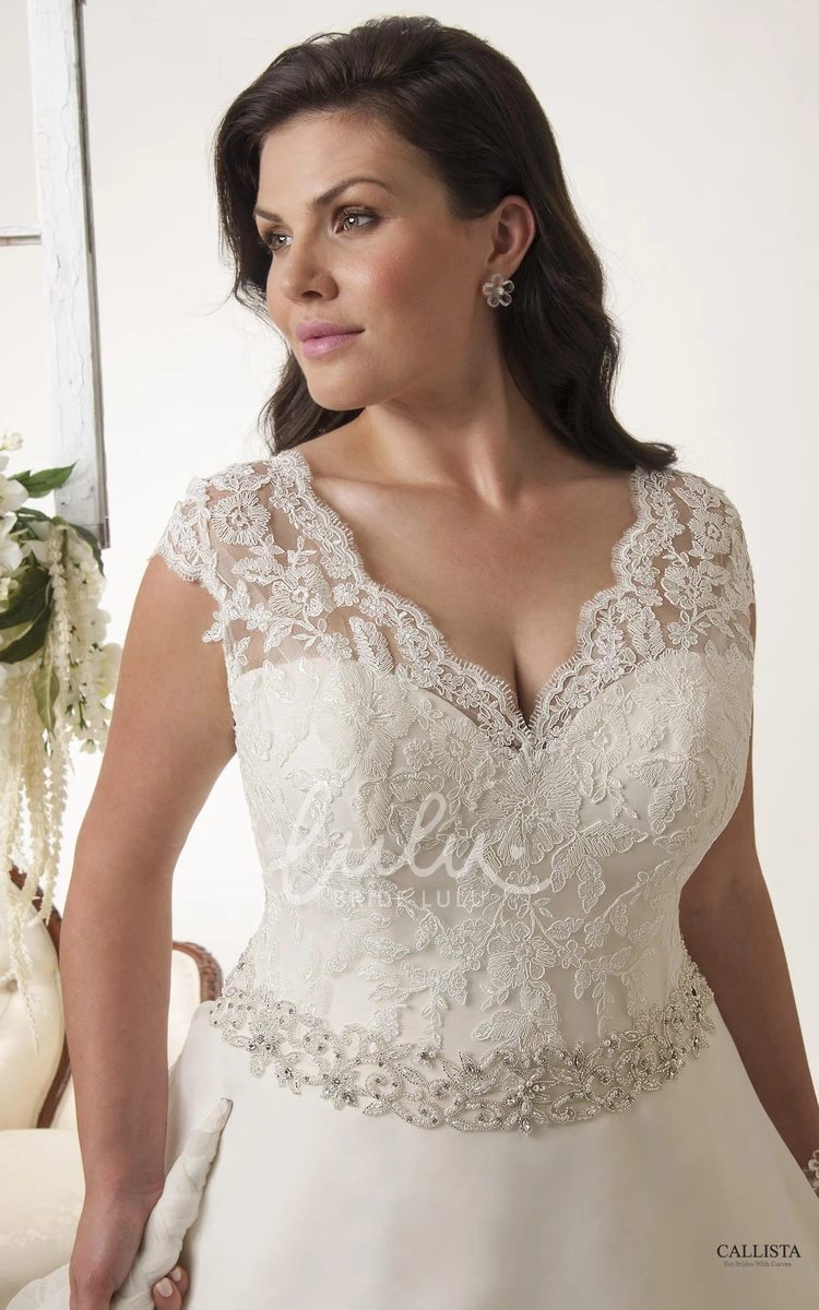 Plus Size A-Line Jeweled V-Neck Lace Wedding Dress with Keyhole Elegant 2025 Bridal Gown