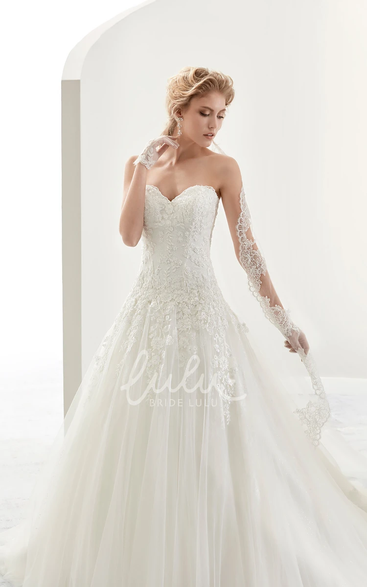 A-Line Lace Wedding Dress with Sweetheart Neckline and Appliques