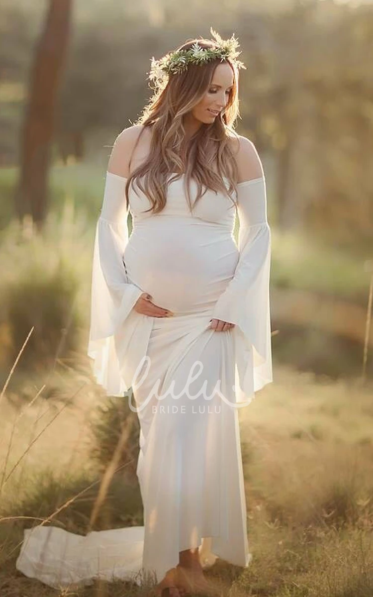 Elegant Maternity Bridesmaid Dress with Court Train and Sheath Silhouette