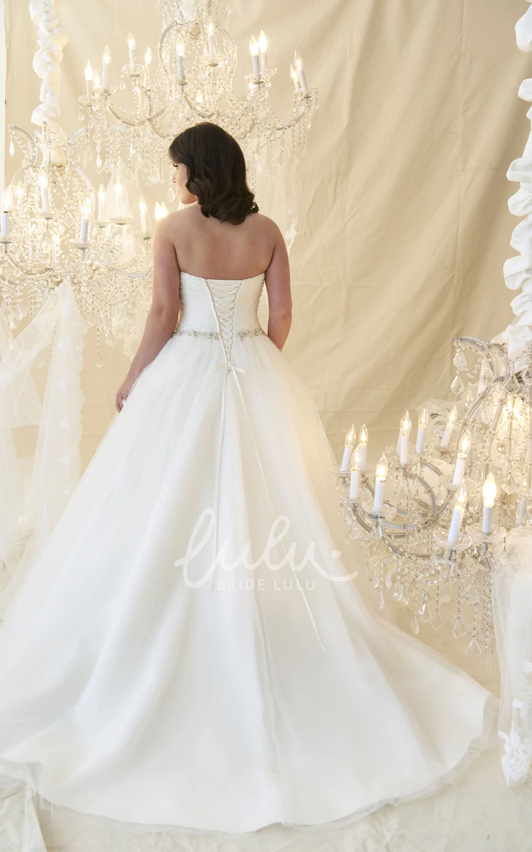 A-Line Sleeveless Long Beaded Sweetheart Tulle Plus Size Wedding Dress Classic Tulle Wedding Dress