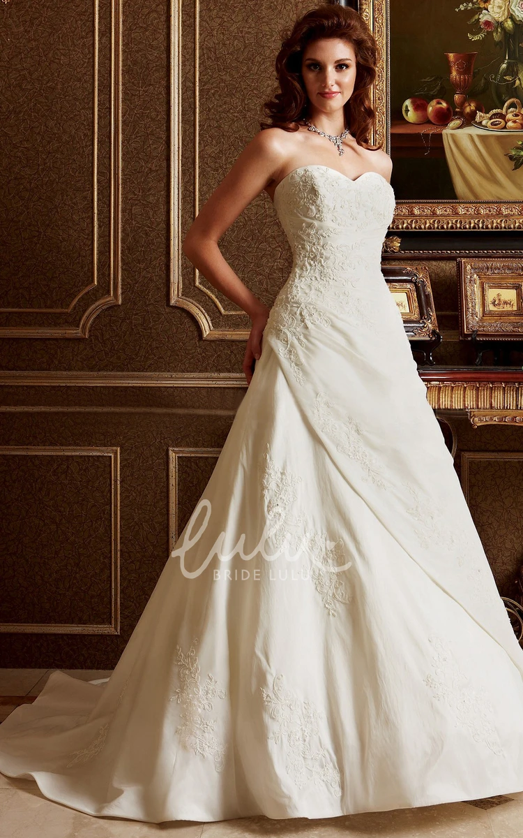 A-Line Sweetheart Wedding Dress with Floral Appliques