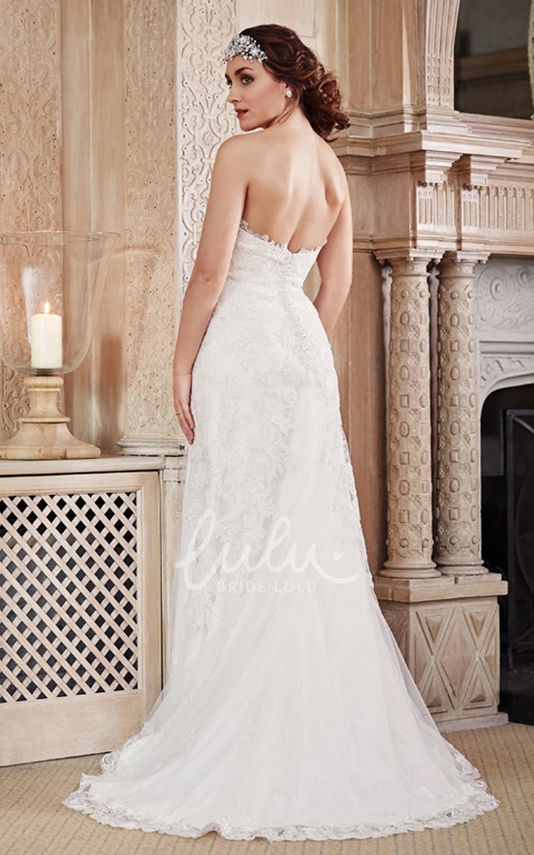 Appliqued Lace&Tulle Wedding Dress with Brush Train Strapless Classy Bridal Gown Modern