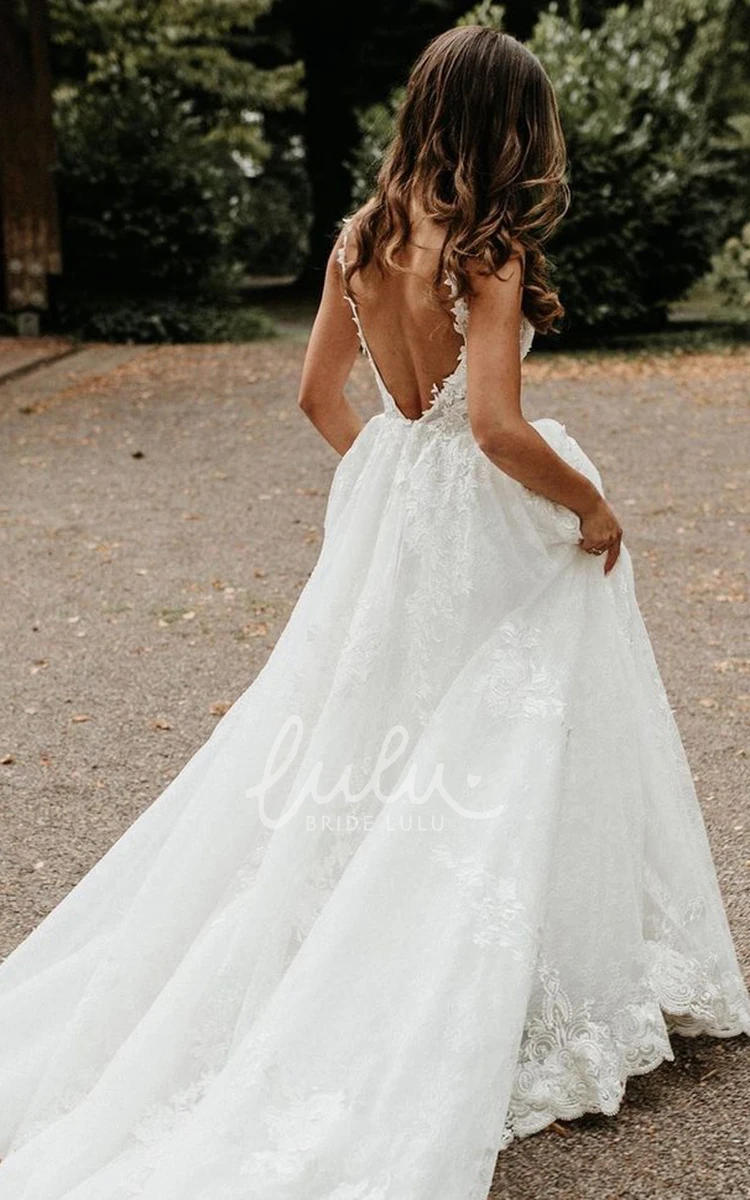 Romantic V-neck Wedding Dress with Lace Appliques and Court Train
