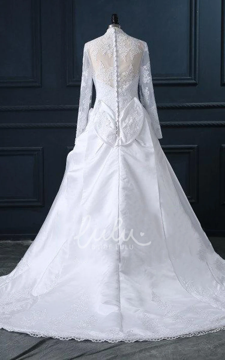 Lace V-Neck Long Sleeve Wedding Dress with Button Elegant 2024 Women's Gown