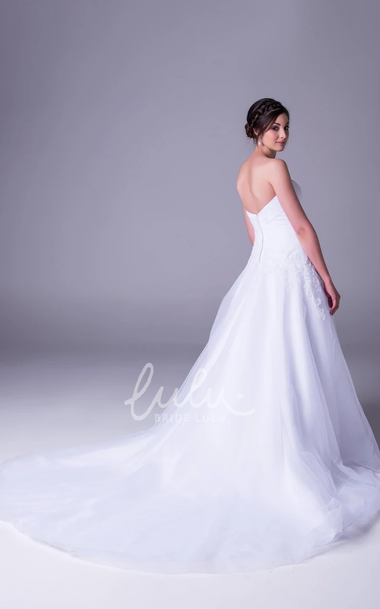 Tulle Appliqued Sweetheart A-Line Wedding Dress with V-Back Maxi Length