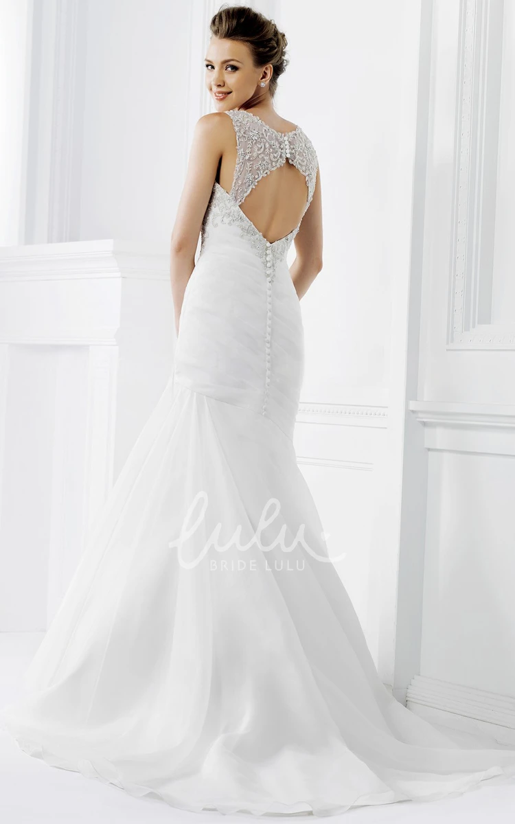 Crystal Embellished Sleeveless Mermaid Wedding Dress Elegant and Chic