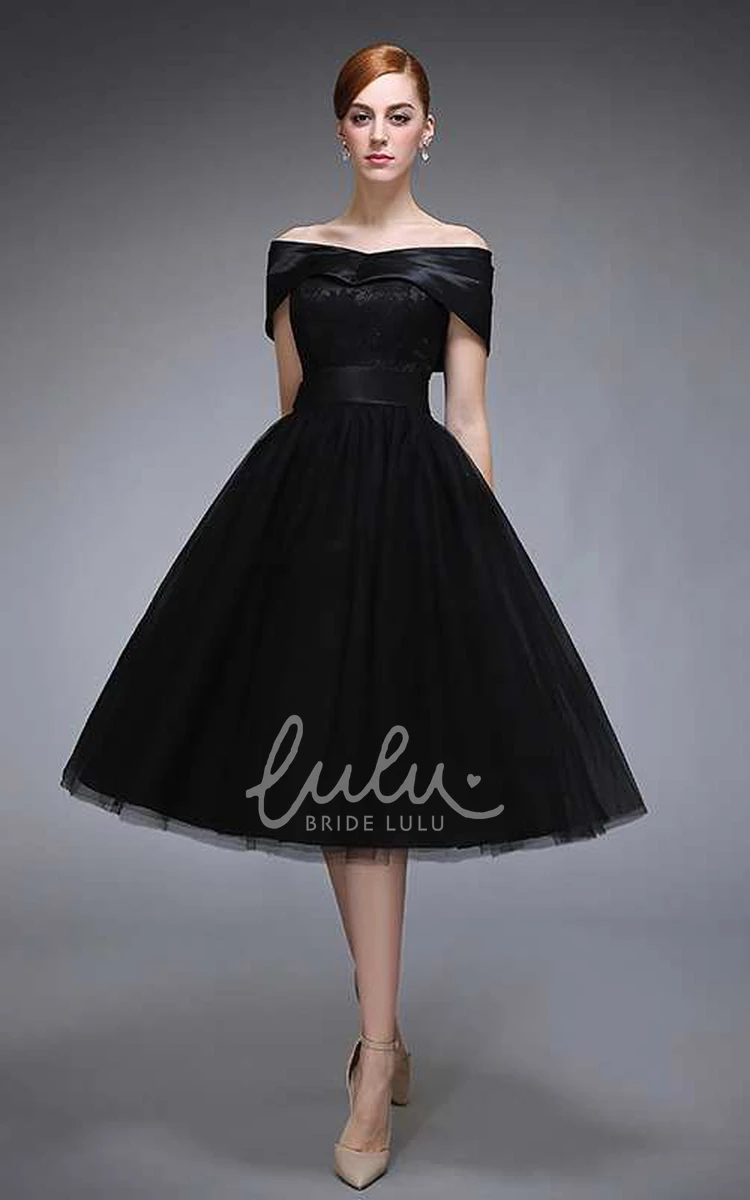 Knee-Length Tulle A-Line Dress with V-Neck and Off-the-Shoulder Sleeves