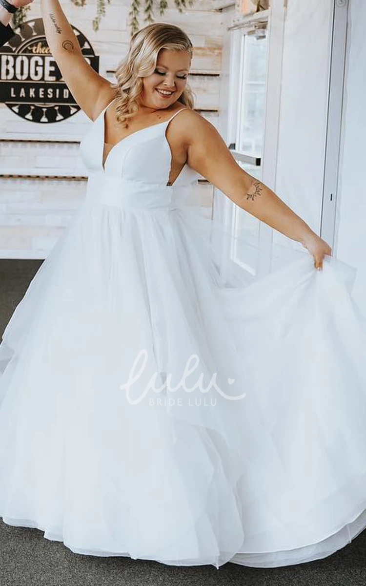 Sexy Plus Size A-Line Wedding Dress Elegant Summer V-Neck Bridal Gown with Open Back