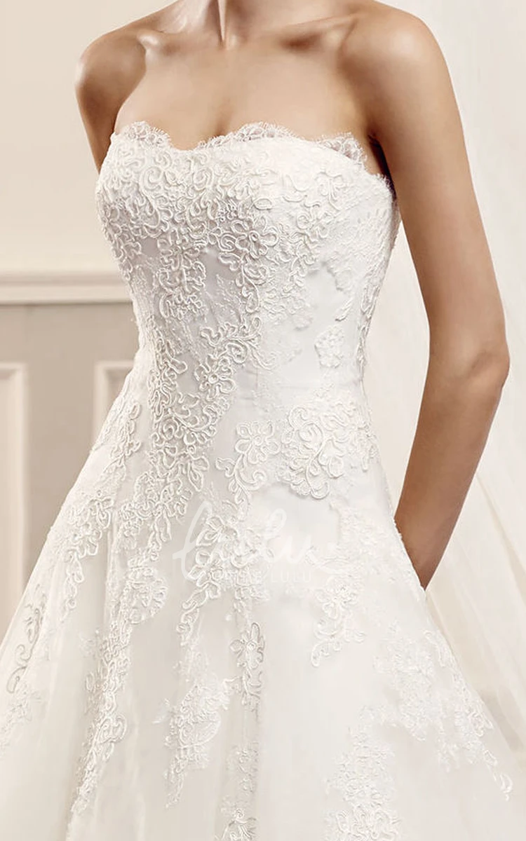 Sleeveless Tulle A-Line Wedding Dress with Applique