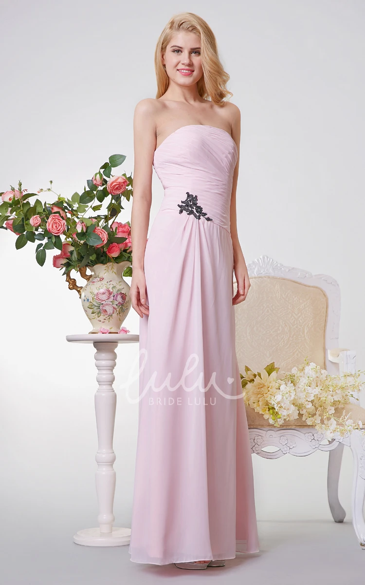 Elegant Strapless Ruched A-line Chiffon Bridesmaid Dress with Appliques