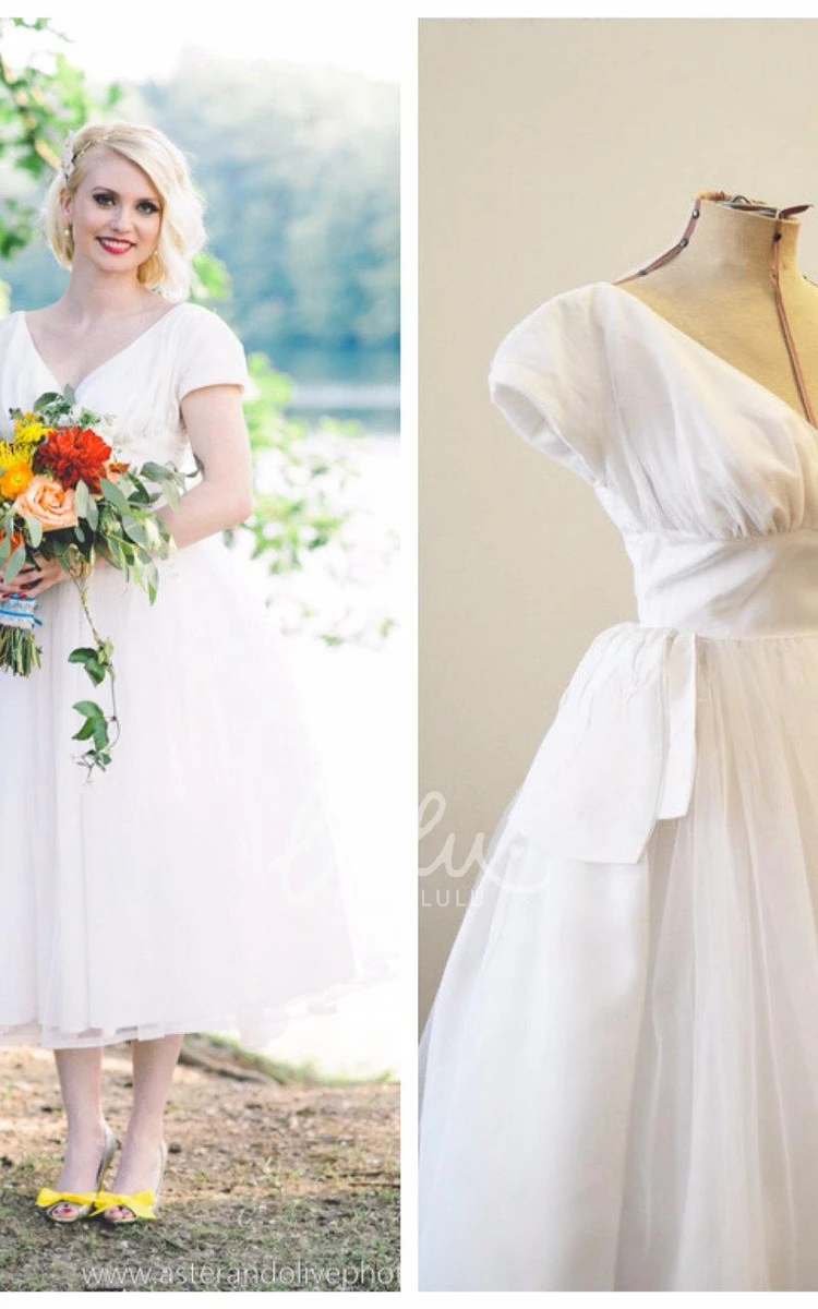 Vintage Tulle Wedding Dress with V-Neck Tutu Skirt and Pleats