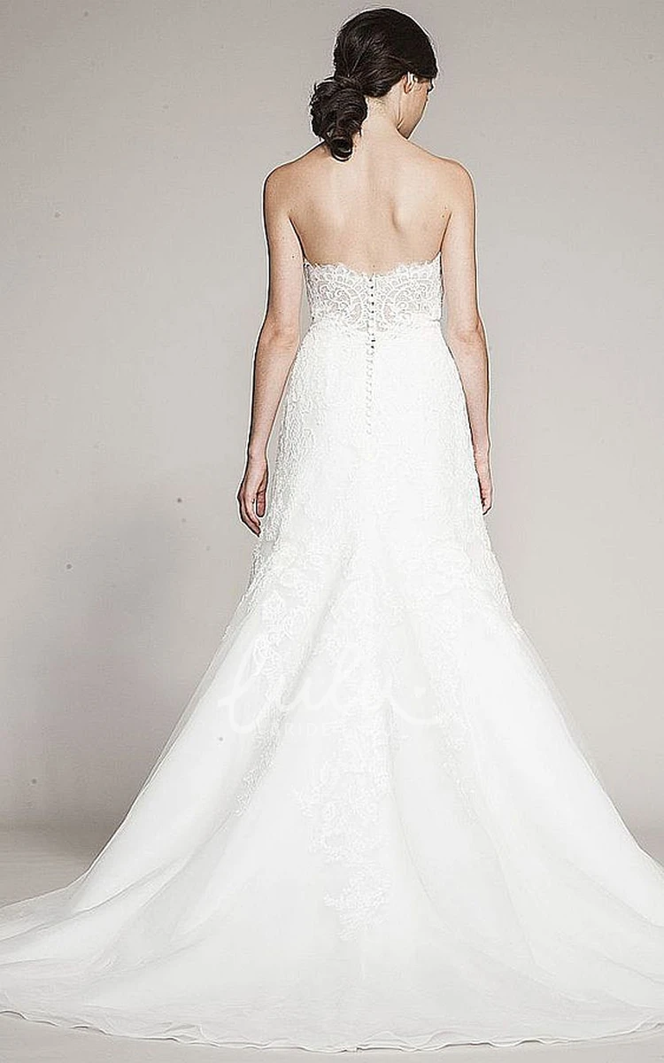 Tulle Wedding Dress with Sweetheart Neckline and Lace Detail