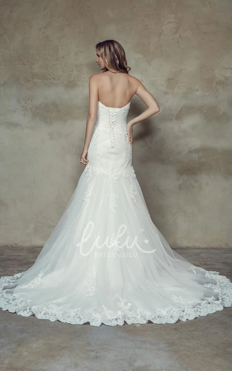Lace Sweetheart A-Line Wedding Dress Elegant Bridal Gown with Lace-Up Back