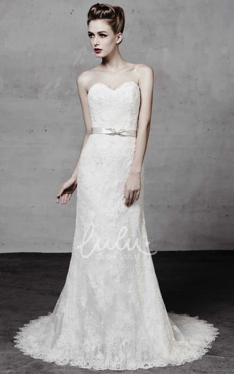 Sweetheart Sheath Lace Wedding Dress with Elegant Style