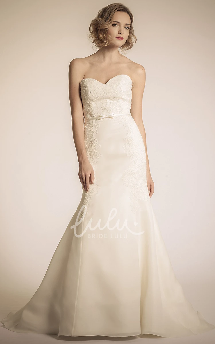 Lace Sweetheart Wedding Dress Satin with Elegant Details