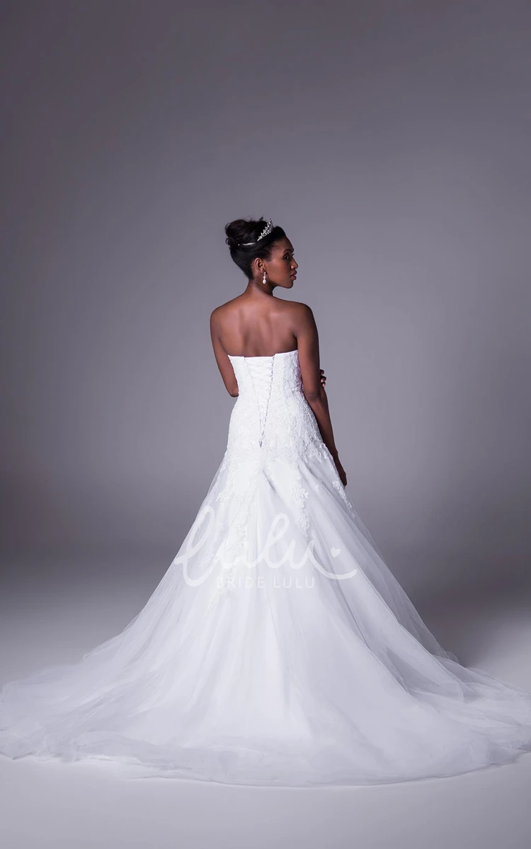 Tulle Lace-Up A-Line Wedding Dress Strapless Floor-Length