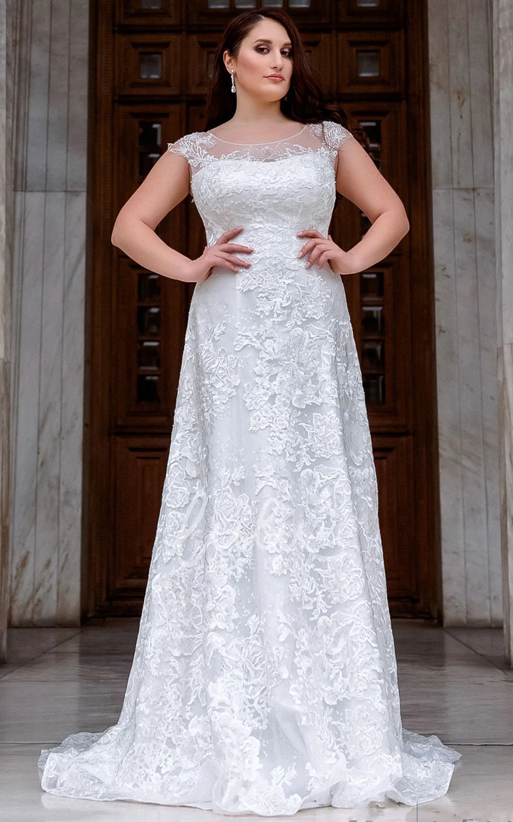 Short Sleeve Lace A Line Wedding Dress with Court Train and Appliques Modern Style