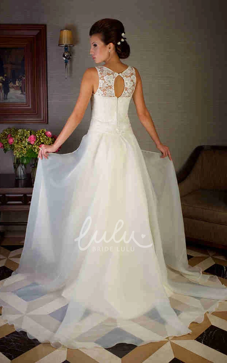 Satin A-Line Wedding Dress with Scoop-Neck and Appliques Sleeveless and Modern