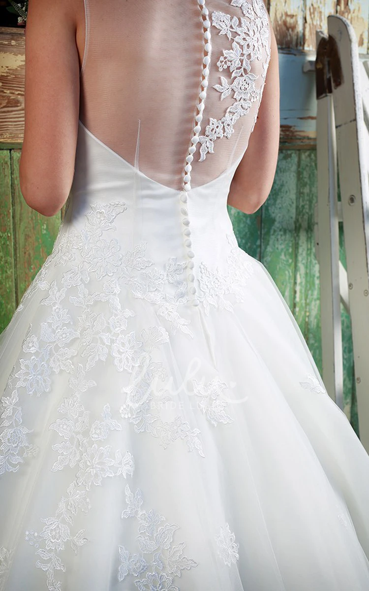 Floor-Length Tulle Ball Gown Wedding Dress Sleeveless Scoop Neckline with Appliques