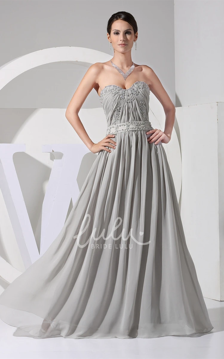 Chiffon Maxi Prom Dress with Sweetheart Neckline Appliques and Flowy Skirt