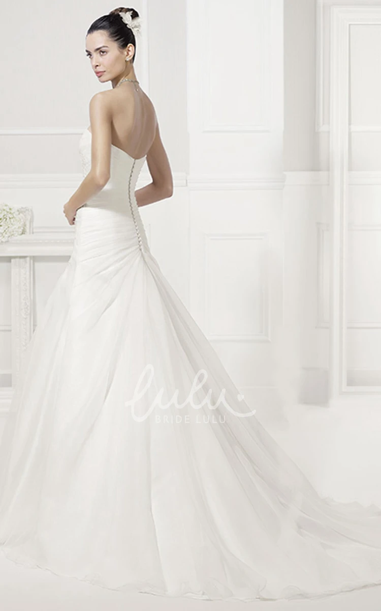 A-Line Organza Wedding Dress with Sweetheart Neckline and Applique Detail