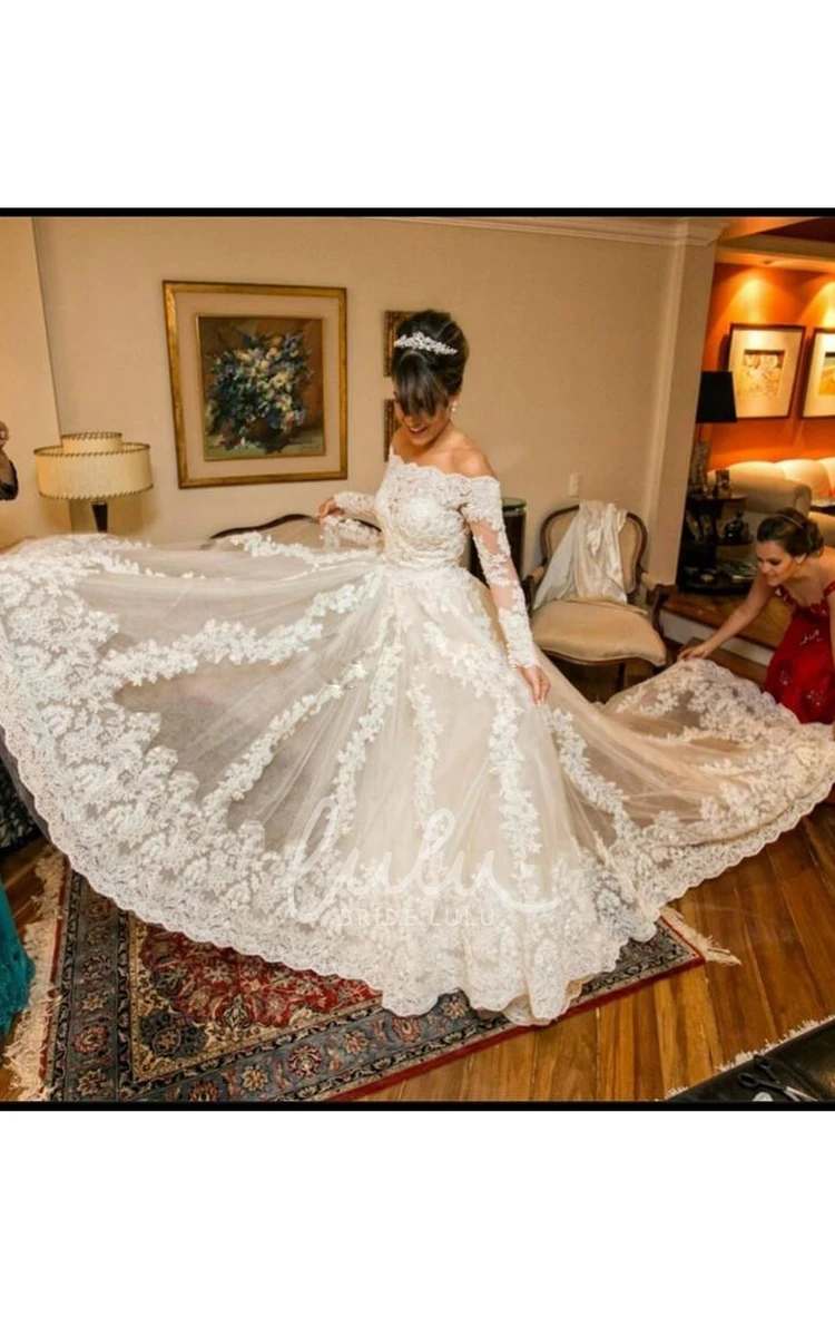 Off-the-shoulder Lace Tulle Wedding Dress Ball Gown Style