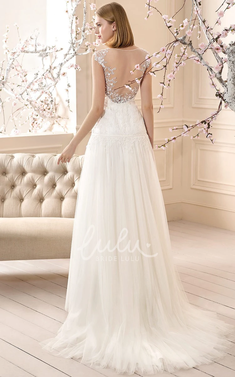 Tulle Appliqued Cap-Sleeve Wedding Dress with Bateau Neckline A-Line Maxi Style