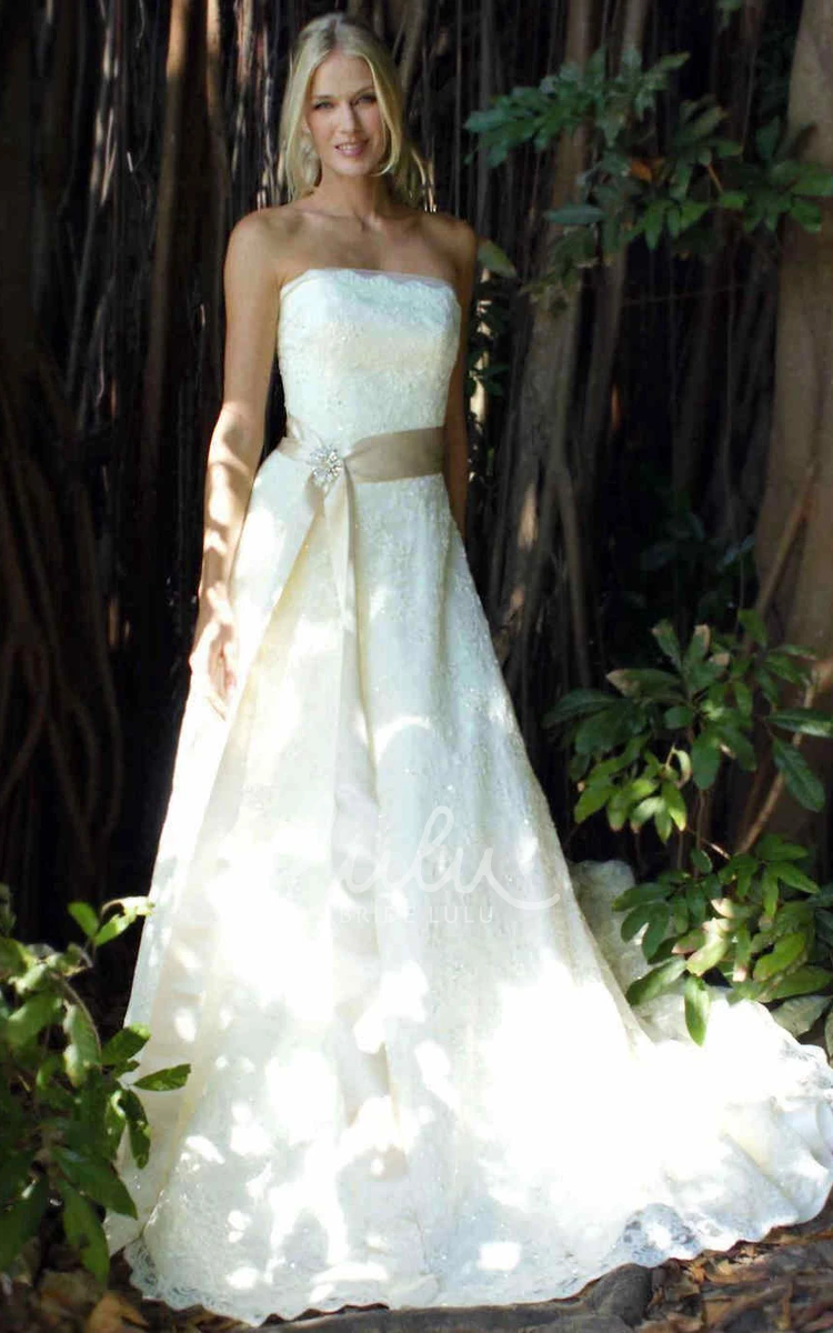 Strapless Lace Maxi Wedding Dress with Applique and Bow Sheath Wedding Dress