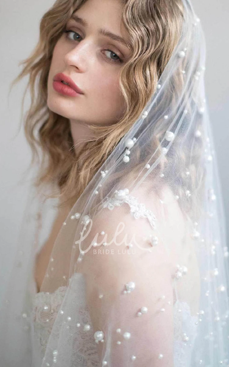 Pearl Fingertip Wedding Dress Veil Romantic Tulle with Elegant Touch