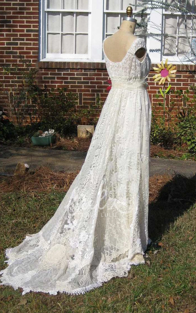 Vintage Cap-Sleeve Deep-V-Neck Lace Wedding Dress with Flower and Sweep Train