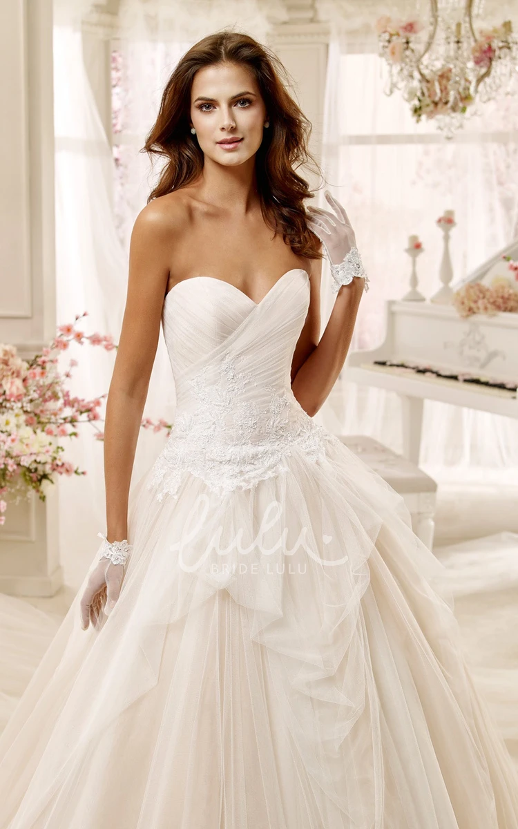 A-Line Pleated Wedding Dress with Sweetheart Neckline and Appliques Classy Wedding Dress Women