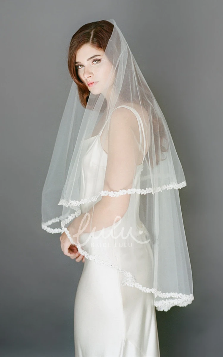 Fingertip Length Tulle Wedding Veil with Lace Applique